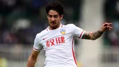 Galatasaray'da Pato sürprizi! Terim'e forvet jesti...