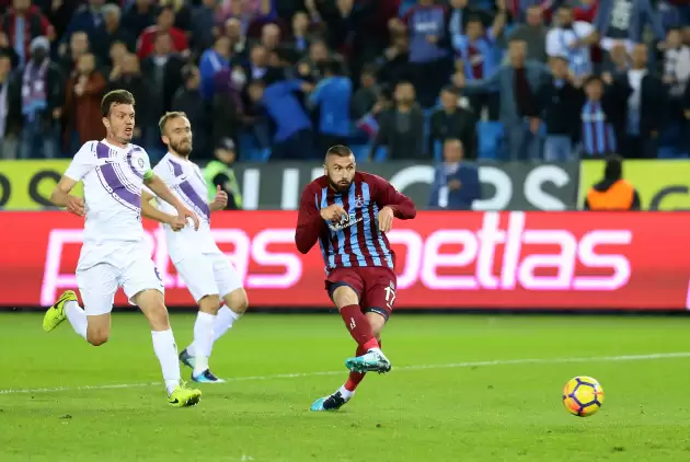 Burak Yılmaz sosyal medyayı salladı!