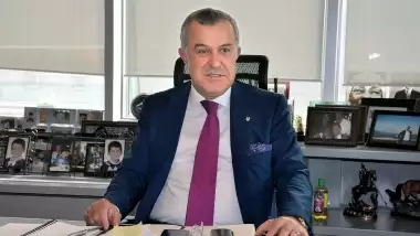 Ahmet Ürkmezgil, Cenk Tosun'u izlemeye gelen İngiliz devini açıkladı