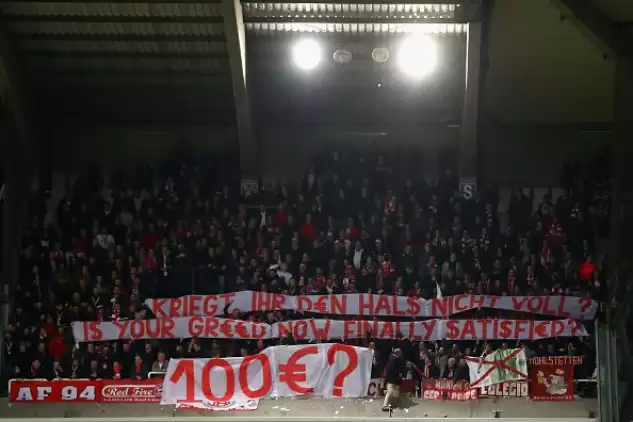 Bayern Münih taraftarı isyan etti! Protesto...