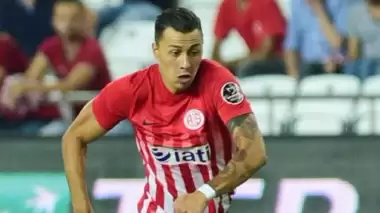 'Fenerbahçe tıpkı Antalyaspor gibi yapabileceklerini ortaya koyamadı'