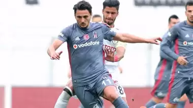 'Ben de diyorum Mustafa Pektemek, Bayern'e karşı neden 11?'