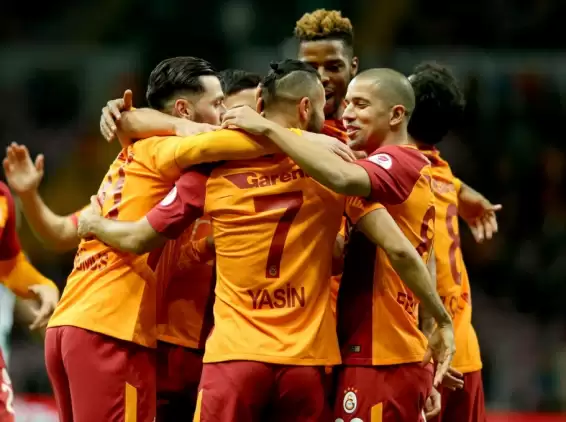 Özet - Galatasaray ikinci yarıda açıldı