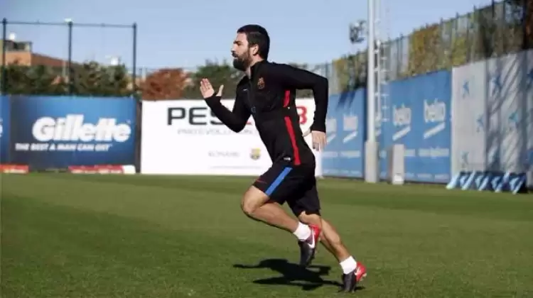 Arda Turan'la ilgili flaş transfer iddiası ve bir açıklama!