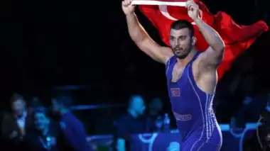 Avrupa şampiyonu güreşçi Rıza Yıldırım'a arsa ödülü