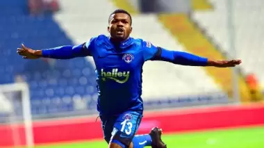 Video - Kasımpaşalı Eduok: Fenerbahçe'ye çelme...