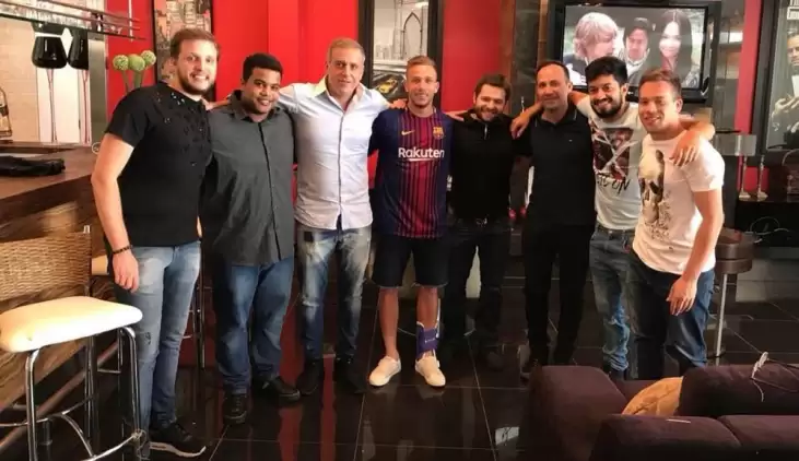 Barcelona transferde Brezilyalı isme yöneldi! Formayı bile giydi...