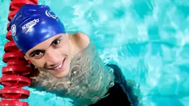 Milli sporcu Beytullah Eroğlu'ndan ilk dünya şampiyonluğunu geldi