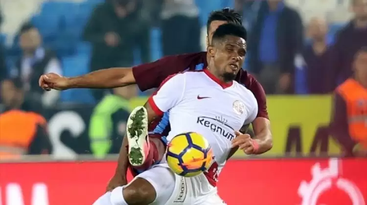 Antalyaspor'un yıldızı Eto'o'ya sürpriz transfer teklifi! Fransa'da görüştüler...