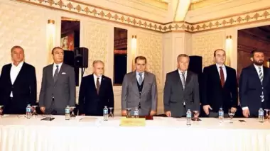 Dursun Özbek yönetimi yenileyecek