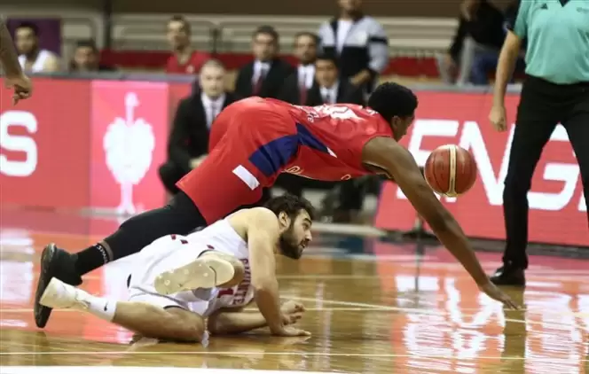 Özet - Gaziantep Basketbol, Fransa ekibi Elan Chalon'a mağlup oldu!