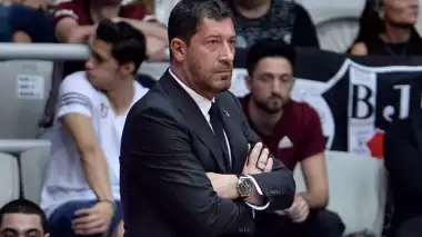 Ufuk Sarıca: Derbiyi ilk yarıda kaybettik