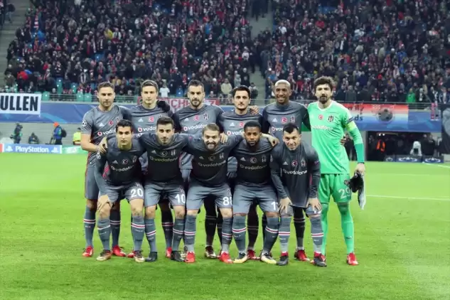 Beşiktaş tarih yazdı, rekorla turladı!