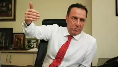 Adnan Öztürk'ten flaş sözler! "Başkanlık yarışı Ozan Korkut ile Mustafa Cengiz arasında geçecektir"