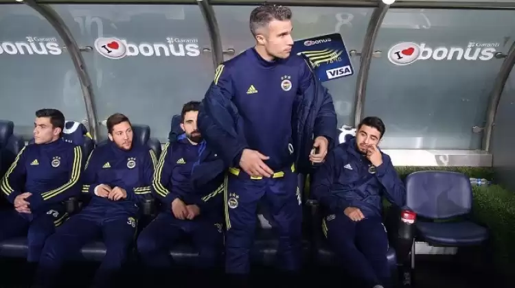 Van Persie, Fenerbahçelileri çileden çıkarıyor! Umurunda bile değil...