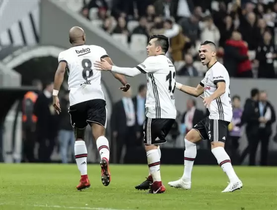 Beşiktaş'ın Karabükspor karşısındaki ilk 11'i belli oldu