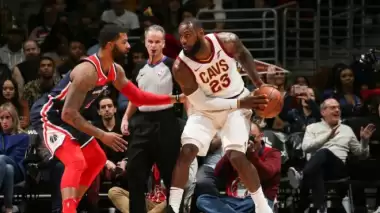 NBA'de LeBron James fırtınası esmeye devam ediyor! Arka arkaya 3. maçta...
