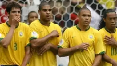 Efsane kadro sona yaklaşıyor! Kaka ile birlikte...