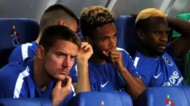 Trabzonspor'da devre arası transferinde çifte ayrılık!