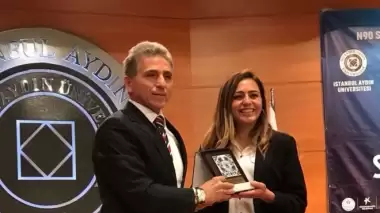 TFF Yöneticisi Ali Düşmez'e ödül