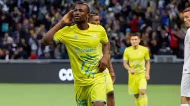 Bursaspor'dan transfer açıklaması! Twumasi ve Aziz Behich...