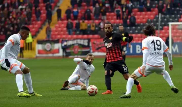 Adanaspor, Eskişehirspor'u deplasmanda 2-1 mağlup etti!