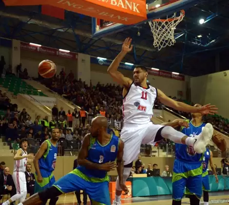 Eskişehir Basket zirveye yaklaşıyor! TOFAŞ'ı devirdi...