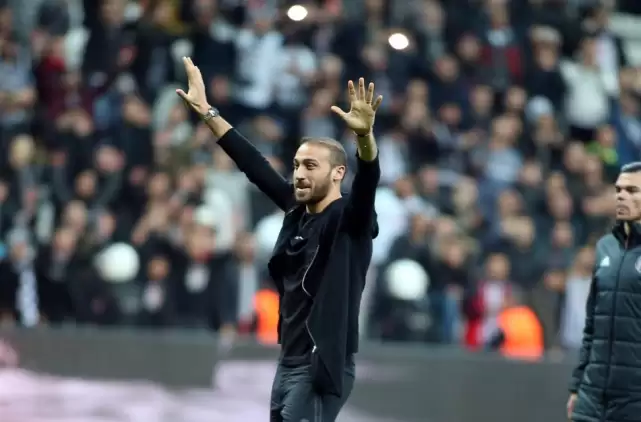 Cenk Tosun'dan ayrılık sinyali!