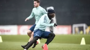 Asamoah ve Fellaini elden kaçıyor! İşte son durum...