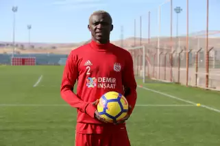 Sivasspor'un golcüsü Kone'den Pepe, Maicon ve Cenk Tosun sözleri!