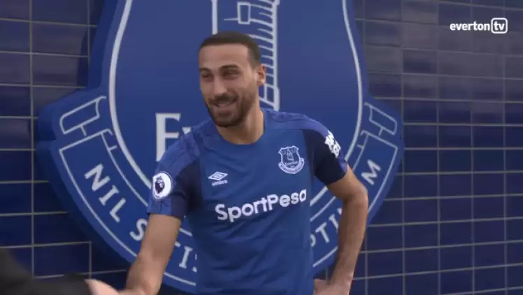 Cenk Tosun'dan Beşiktaş'a veda mesajı: 'Şimdi yeni hayaller...'