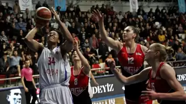 Mersin Büyükşehir Belediyespor uzatmada güldü!