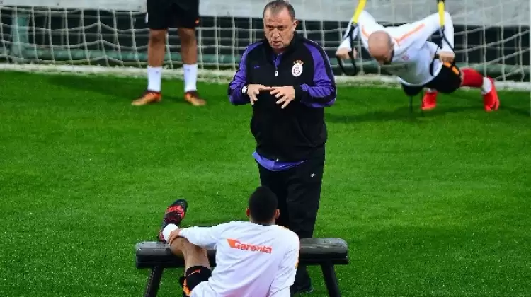 Fatih Terim Galatasaray'a dev ekip getiriyor