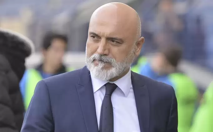 Hikmet Karaman: Fenerbahçe'yi atağa kaldıran tek futbolcu Eljif Elmas'tı!