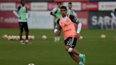 Beşiktaş'ın gözden çıkardığı Aras Özbiliz'e talip var