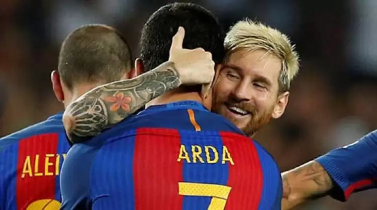 Messi'den Arda Turan'a şok!