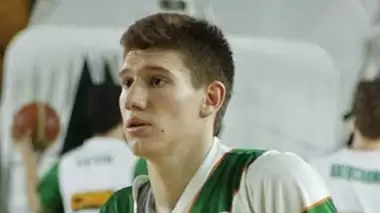 Yeşilgiresun Belediyespor'da Nikolov, Petkim Spor'a kiralandı