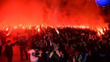 Video - Adana Demirspor'un kuruluşunun 77. yılı coşkuyla kutlandı