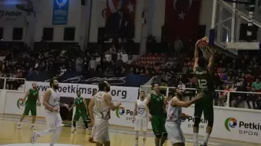 Bursaspor, deplasmandan galibiyetle dönüyor