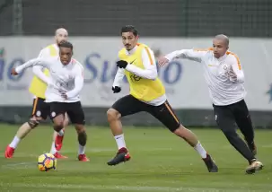 Galatasaray hazırlıklarını sürdürdü