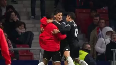 Sevilla ve Valencia geriden geldi