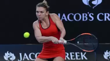 Avustralya Açık’ta zor maçı Halep kazandı