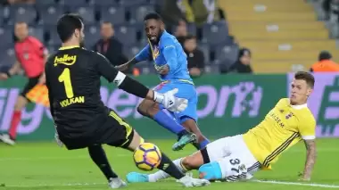 Süper Lig kariyerinde ilk golünü Fenerbahçe'ye attı
