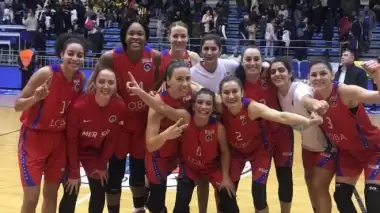 Mersin Büyükşehir Belediyespor'un bileği bükülmüyor