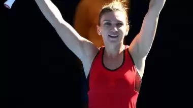 Halep ve Chung yarı finalde