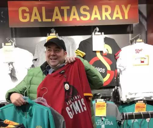 Video - Galatasaray taraftarlarından ‘Yellow Friday’ çılgınlığı