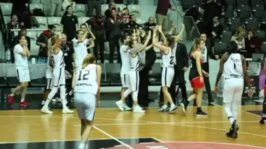 Beşiktaş sahasında AGÜ engelini farklı geçti