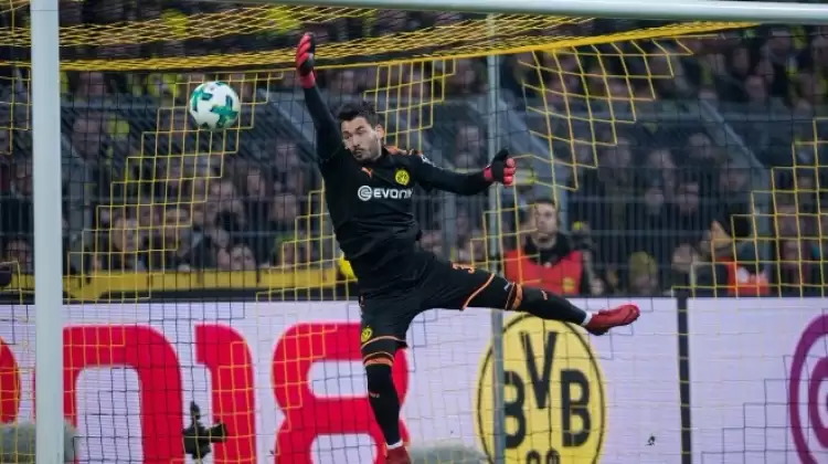 Dortmund file bekçisi Bürki'den ıslıklayan taraftarlara: 'Bence evde oturmalılar.'