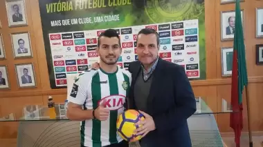 Emrah Başsan ilk maçında asist yaptı