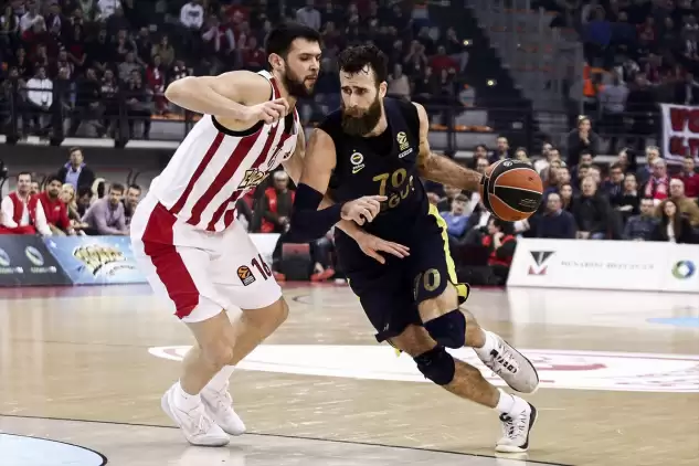 Fenerbahçe'nin serisi Olympiakos deplasmanında bitti